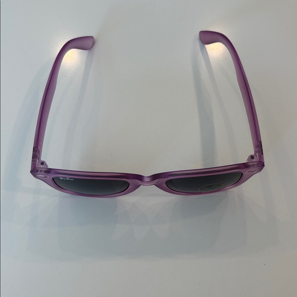 Ray‑Ban Purple Original Wayfarer Sunglasses with Case NWT - Picture 14 of 14